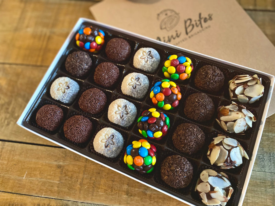 BOX 24 BRIGADEIROS - GIFT BOX